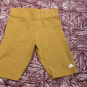 Short adidas tights